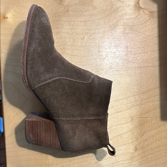 Madewell Brown Suede Ankle Boots - Picture 3 of 6